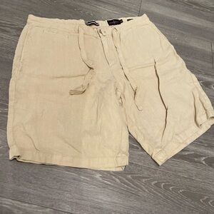 Black Brown 1826 Men's Beige Flat Front Shorts